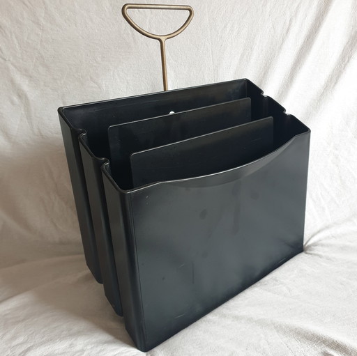 Impress Reader van Magis Design door Andries & Hiroko van Onck