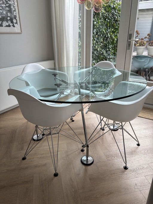 Tecno Nomos ronde tafel