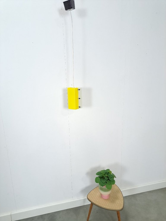Image 1 of Space age geel met wit kunststof lamp, hanglamp