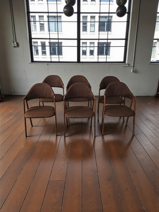 6 sillas de comedor de diseño danés tapizadas en lino