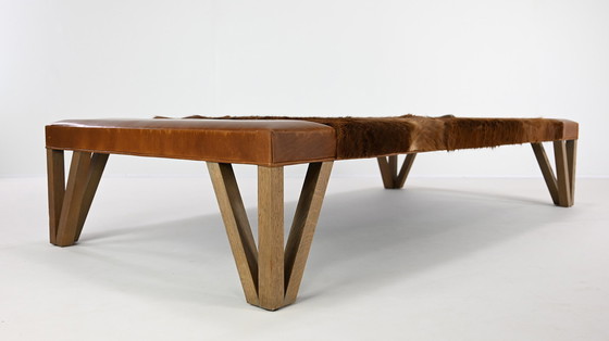 Image 1 of Lionel Jadot, Important Daybed in Cowhide, Leather and Oak. C.2010