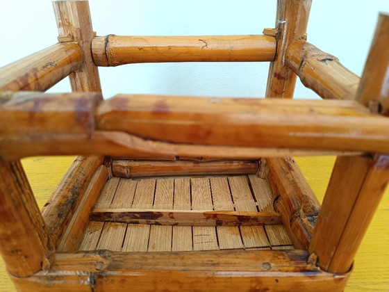 Image 1 of Piccolo sgabello in bambù, portavasi