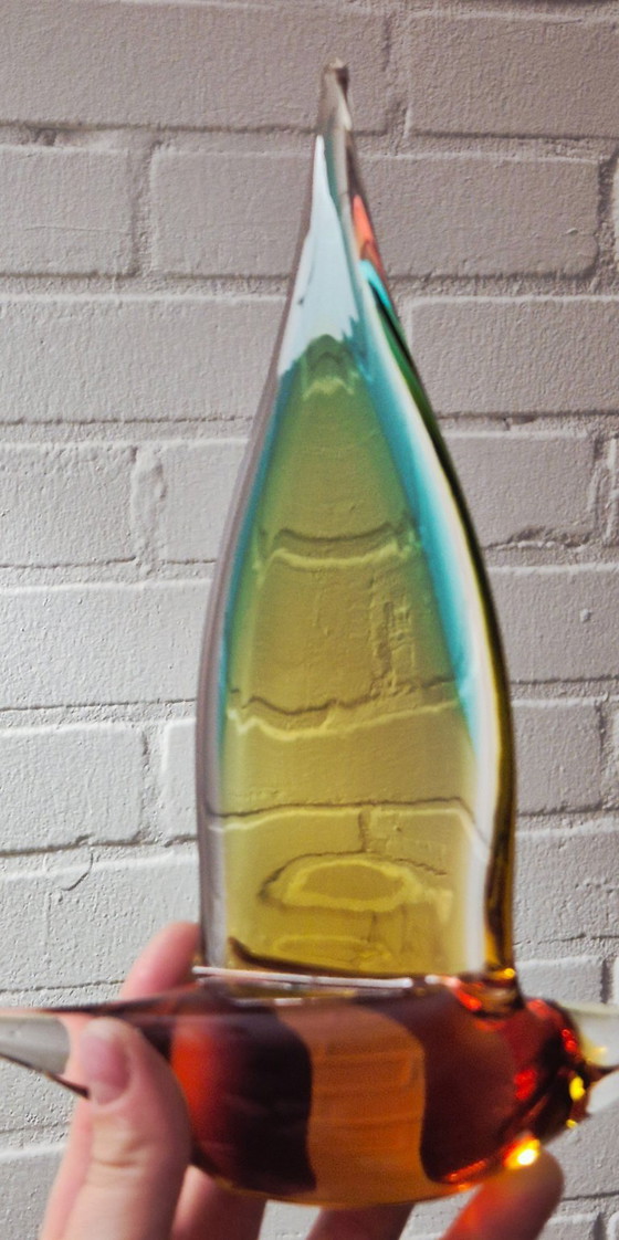 Image 1 of Vintage Murano stijl Sommerso kunstglazen sculptuur – Driekleurige vlam (23 cm)