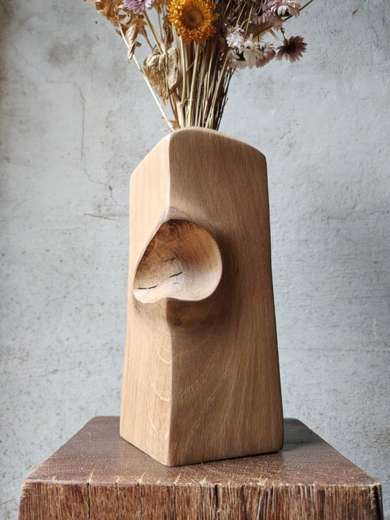 Vase / Skulptur aus geschnitzter Massivholz-Eiche – retroDom, Vasen (photo 2 of 9)