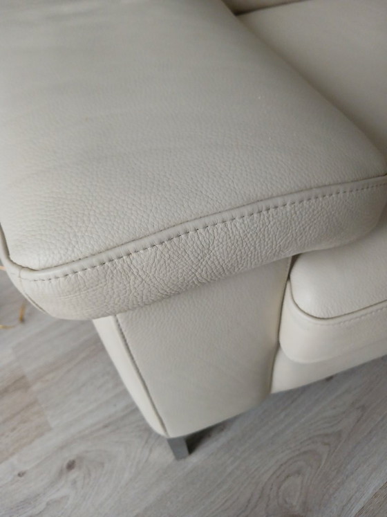 Fauteuil en Cuir Musterring, Couleur Crème – Leather, polished steel (photo 3 of 11)