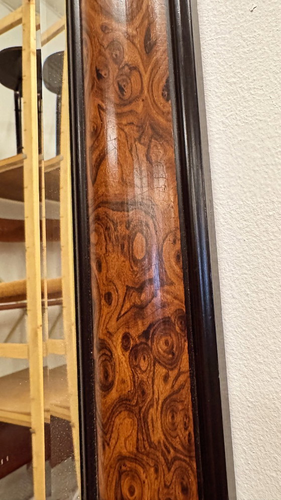 Image 1 of Espejo antiguo con marco de madera de raíz