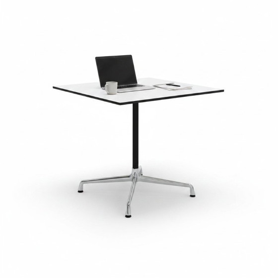 Image 1 of Mesa cuadrada para contratos Vitra Eames de 75 cm, color blanco.