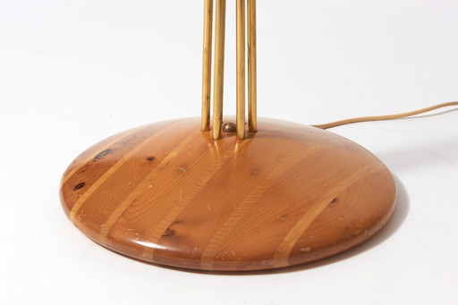 1950s floor lamp, in brass and light wood