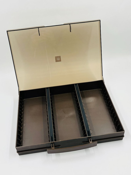 Duo van Flair audiocassettekoffers, Tafelaccessoires, Kunststof, Bruin, Modern (foto 11 van 15)