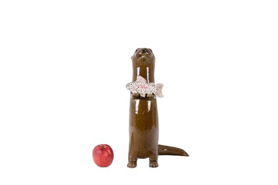 Image 1 of Valérie Courtet. Loutre Tenant un Poisson. Contemporain.