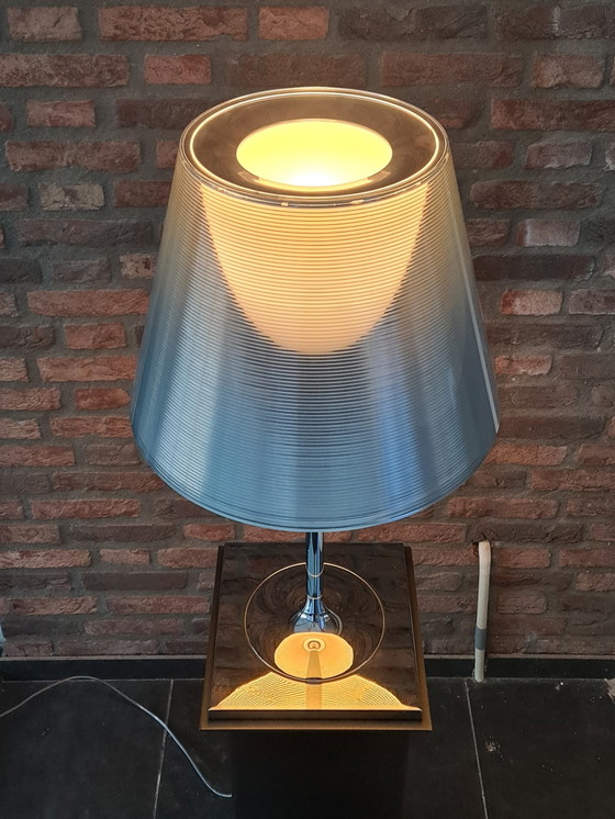 Flos Ktribe T1 Philippe Starck Zilver Uitvoering – Tafellampen, Metal, Plastic (photo 5 of 10)
