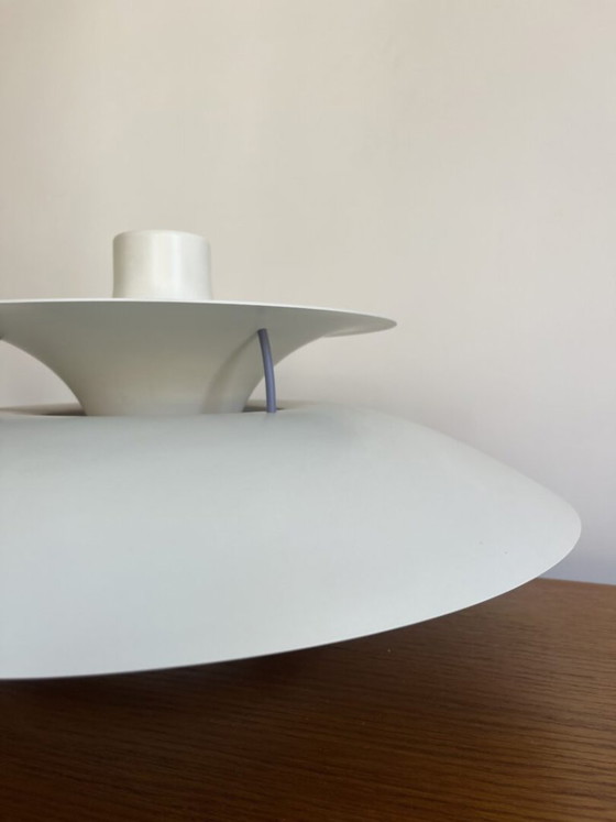 PH 5 Hanging Lamp – Poul Henningsen For Louis Poulsen – Pendant lamps, Aluminium (photo 11 of 17)
