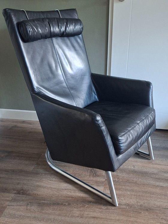 Montis Fauteuil Madonna. Designed By Gerad Van Den Berg. Dutch Design – Leather, Metal (photo 3 of 11)