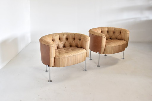 Paire de fauteuils club "310" de Trix et Robert Haussmann pour Swiss Design Collection, Suisse années 1960