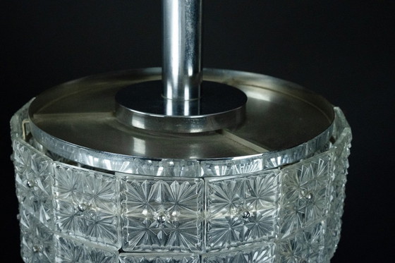 Image 1 of Lampadario vintage Kinkeldey in cristallo e cromo. Germania anni '60