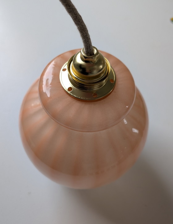 Image 1 of Suspension vintage unique en verre magnifique