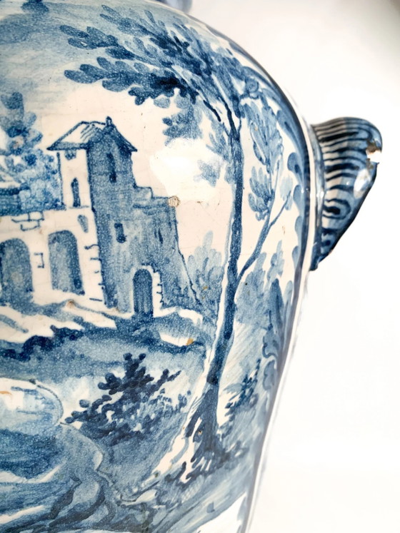 Große handbemalte Savona Keramik Vase, 1725 – Vasen (photo 9 of 13)