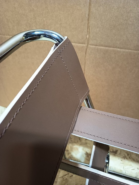 Image 1 of Poltrone Knoll Wassily B3 2 nuove/usate in pelle color noce di Marcel Breuer € 4.400