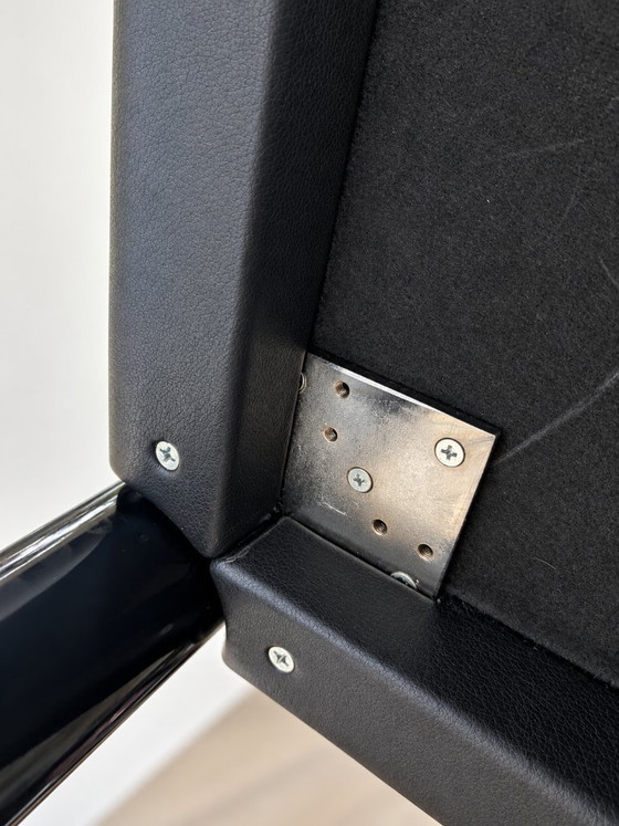Charles Pfister for Knoll International – Pfister Table, C. 1979 – Bureaux, Leather, Metal (photo 5 of 5)