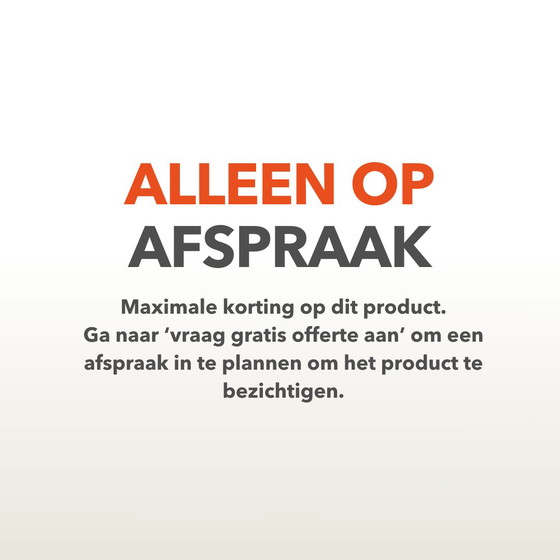 Image 1 of Poltrona Linteloo Pan-Am