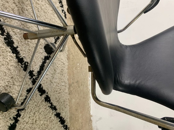 Seven Office Chair by Arne Jacobsen for Fritz Hansen, Denmark, 1960s – Swivel chairs, Leather, Vintage (photo 6 of 8)