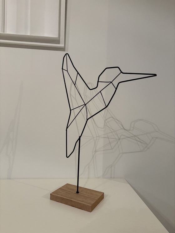 Image 1 of Kolibri, moderne Linienskulptur aus schwarzem Metall