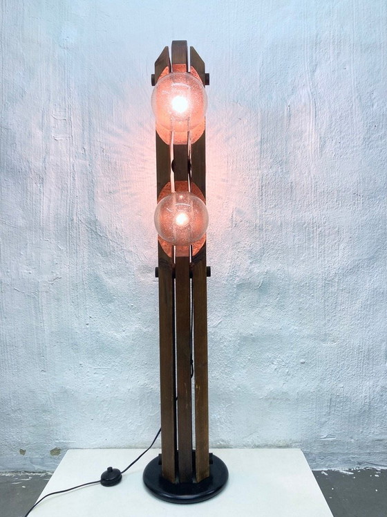 Image 1 of Stehleuchte von Temde aus Holz und Glas dreiflammig 70er brutalistischer Stil