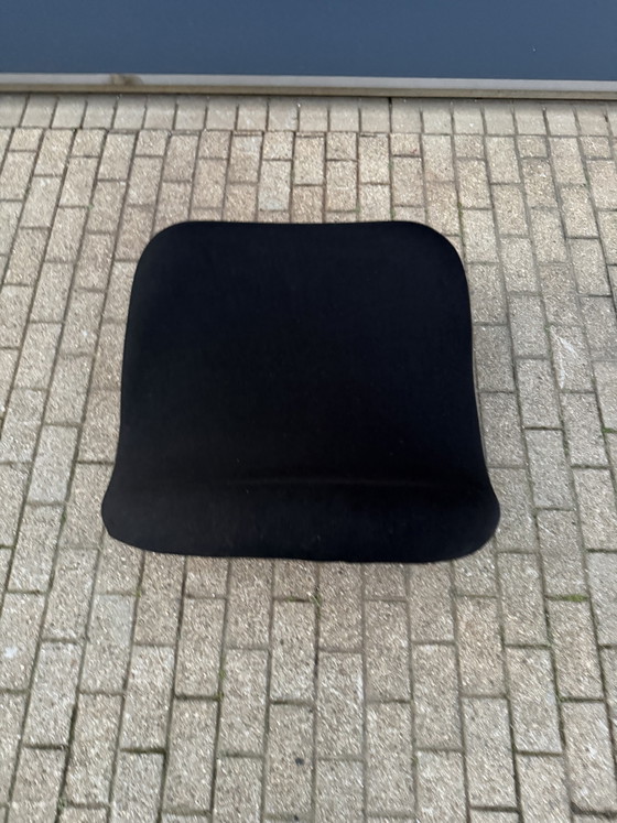 Image 1 of Artifort Tongue chair van Pierre Paulin