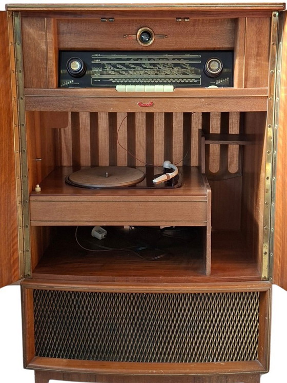 Image 1 of Siemens "Type M 848" mobiele radio-fonograaf – iconisch ontwerp uit de jaren 50