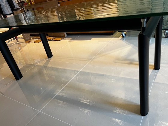 Image 1 of Tavolo Cassina LC6 (piano in vetro fuso)