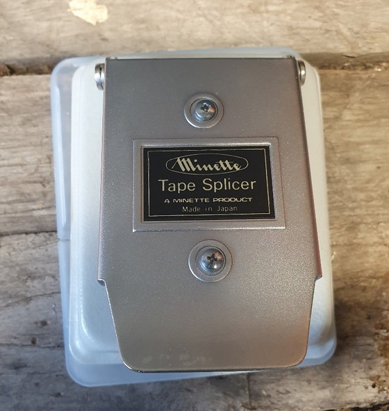 Image 1 of 2238 Minette Tape Splicer Super 8 Single 8 film with box