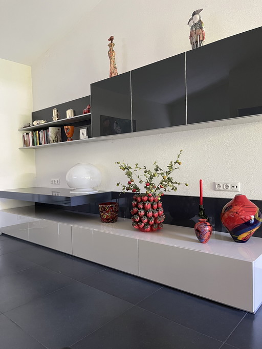 Poliform wall system