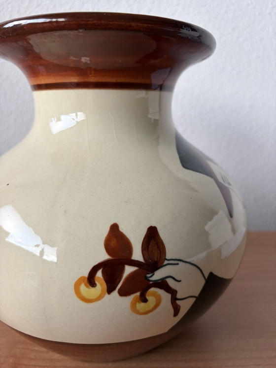 Image 1 of Quiper vase 20 cm with Breton image - hand-painted