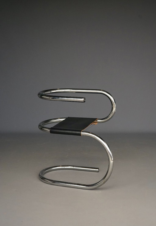 Rare chaise d'appoint tubulaire Wim van den Bergh. Années 1980.