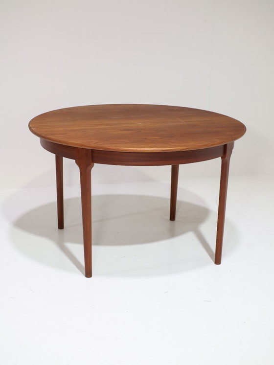 Image 1 of Extendable round dining table oval Danish teak vintage