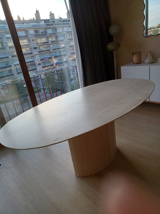 Image 1 of Beautiful dining table made of solid travertine natural stone