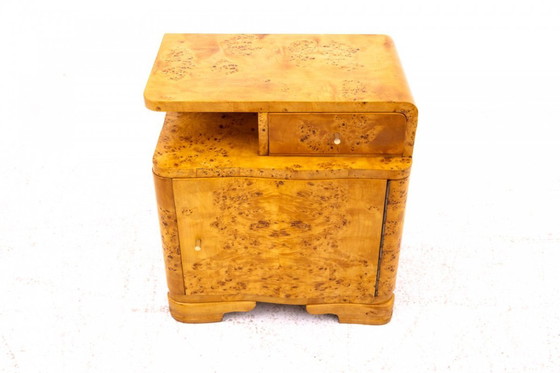 Image 1 of Pareja de mesillas de noche, Polonia, hacia 1940.