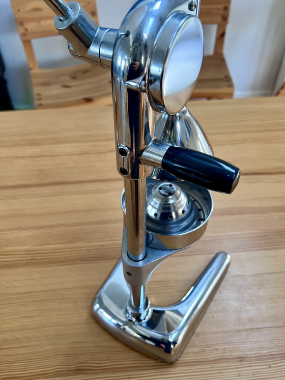 Image 1 of Vintage industrial mid century style horeca manual citrus squeezer / juicer made from heavy steel 