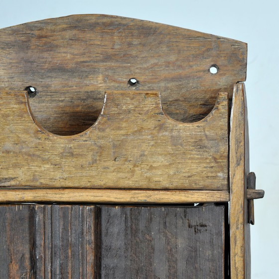 Image 1 of Wabi Sabi-kast, circa 1850