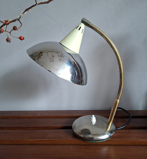 Design table/desk lamp. Florence. Made in Italy. 60 ties