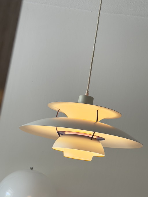 Louis Poulsen PH5 Classic White Pendant Lamp Poul Henningsen