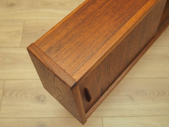 Teak sideboard with illuminated section and sliding doors, Denmark, 1960s – Wood (photo 10 of 14)