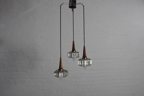 Drievlammige plafondlamp in ebbenhout en glas vintage lamp – Hanglampen, Crystal, Scandinavian (photo 10 of 11)