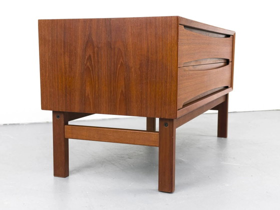 Teak Lowboard mit Schubladen, 1960er Jahre – Kommoden, Mid Century Modern (photo 9 of 15)