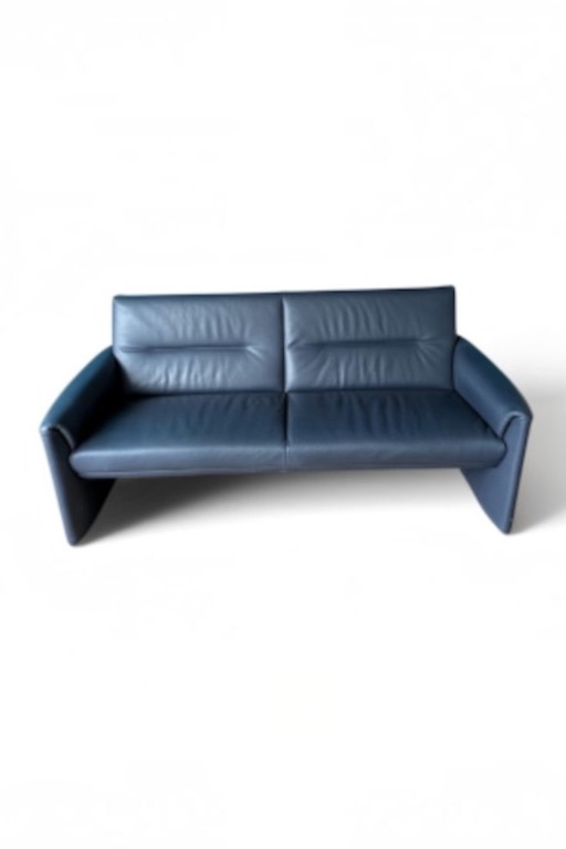Leolux Bora Bora 2.5-Seater Sofa – Timeless Design in Dark Purple