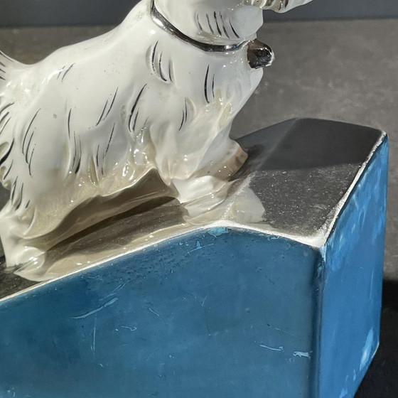 Fermacarte Art Déco Asimmetrici in Cromo Bianco Blu & Ceramica, Anni '30, Set di 2 – Oggetti decorativi (photo 8 of 17)