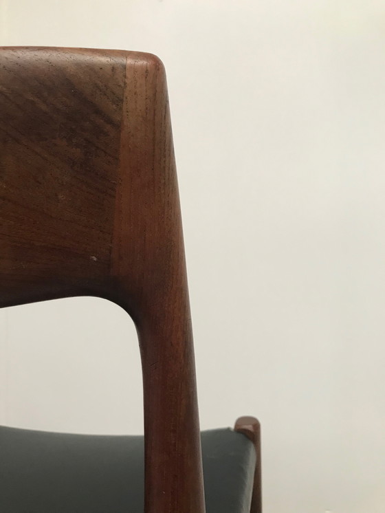 Image 1 of 2x Niel Otto Møller Model 77 Dining Chairs