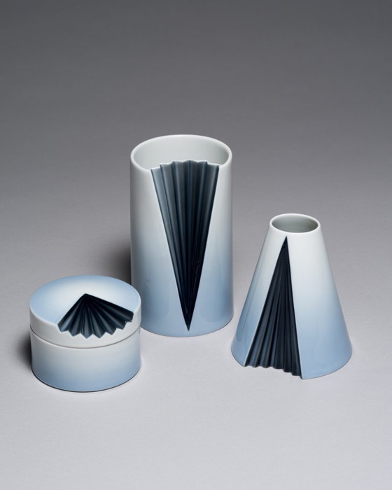 Image 1 of Chic Vintage Rosenthal Plissée Vase Trio Ambrogio Pozzi Minimalist Porcelain Art