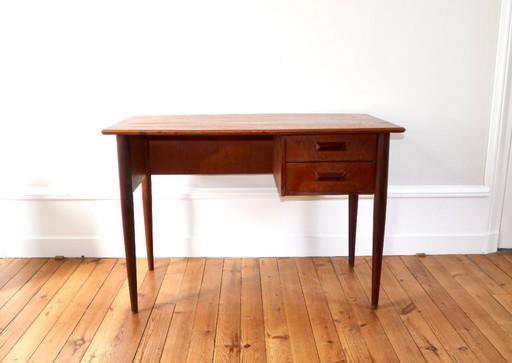 Klein vintage Scandinavisch teakhouten bureau uit de jaren 60.