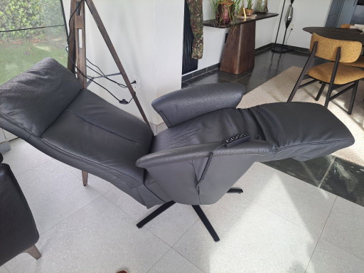 Electric Himolla S-Lounger 7804 Adjustable Recliner Chair